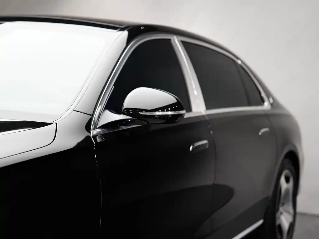 Mercedes-Benz Maybach S-Class 2023