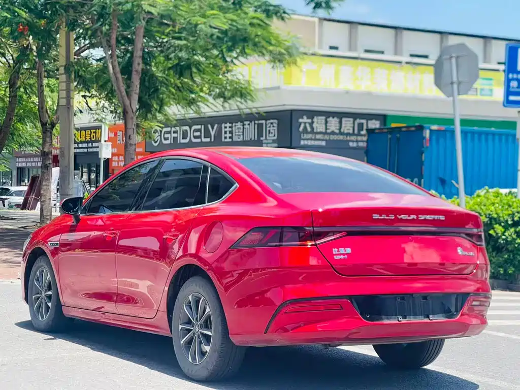 BYD Qin PLUS 2023 — фото 6