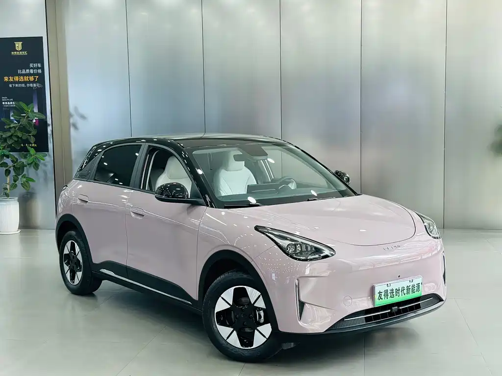 Geely Galaxy Starwish 2026 — фото 3