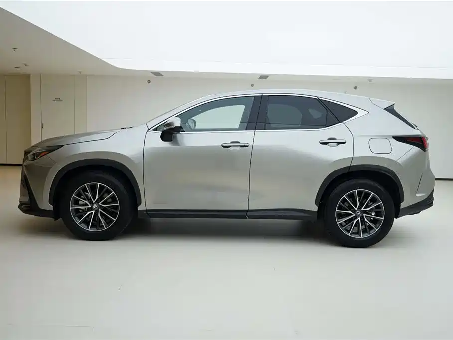 Lexus NX 2023 — фото 3