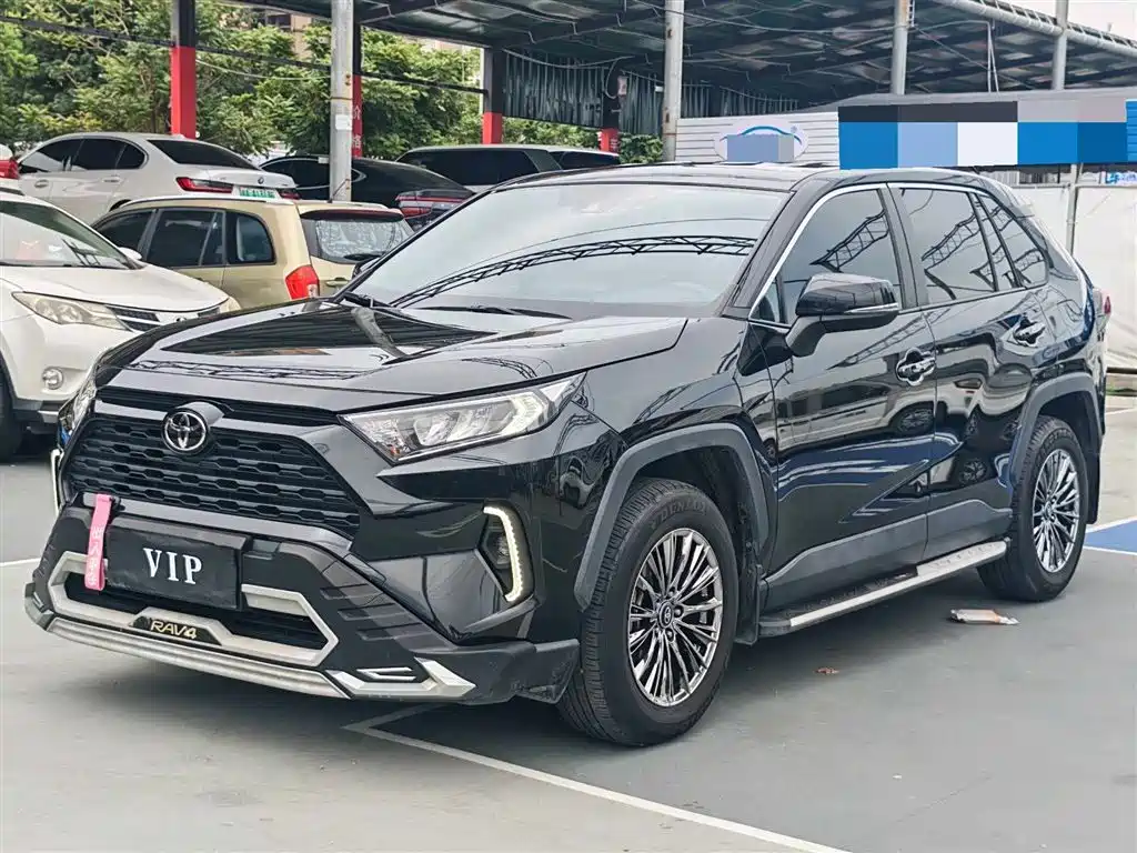 Toyota RAV4 2023