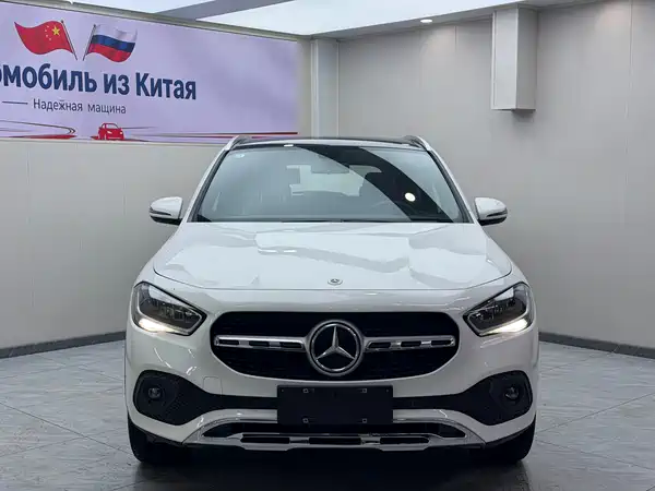 Mercedes-Benz GLA 2021