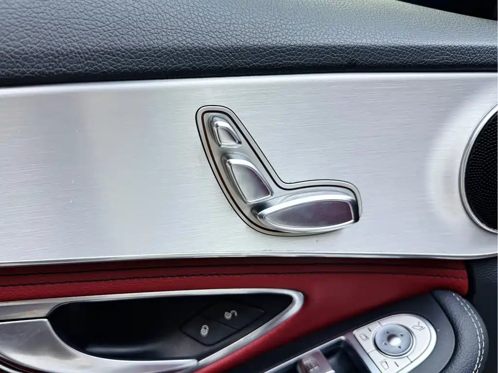 Mercedes-Benz C-Class 2018 — фото 11
