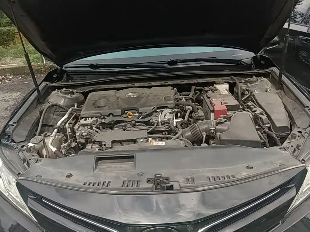 Toyota Camry 2018 — фото 20