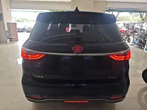 BYD Song MAX 2018