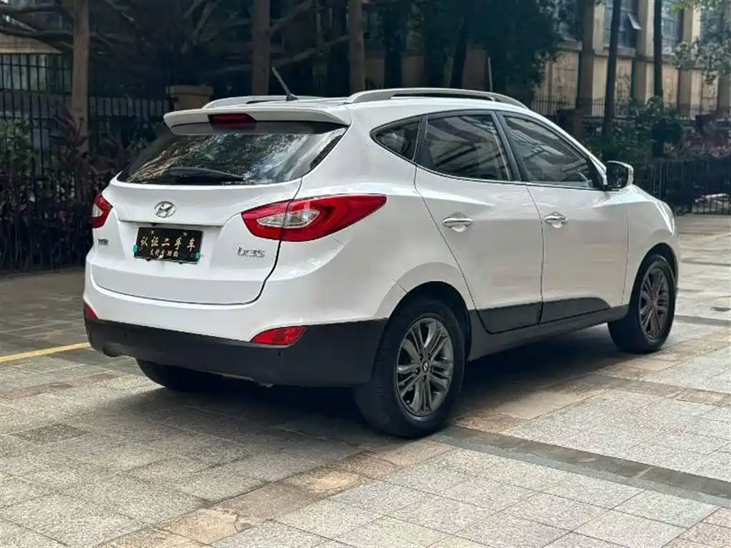 Hyundai ix35 2018 — фото 9