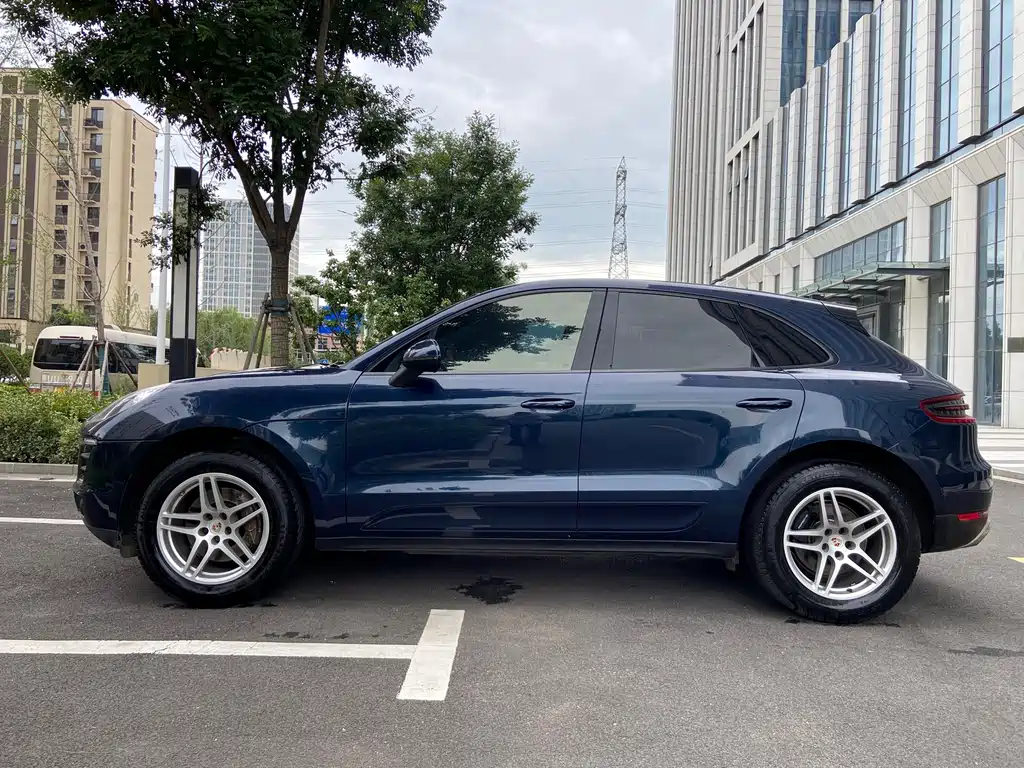 Porsche Macan 2017 — фото 2