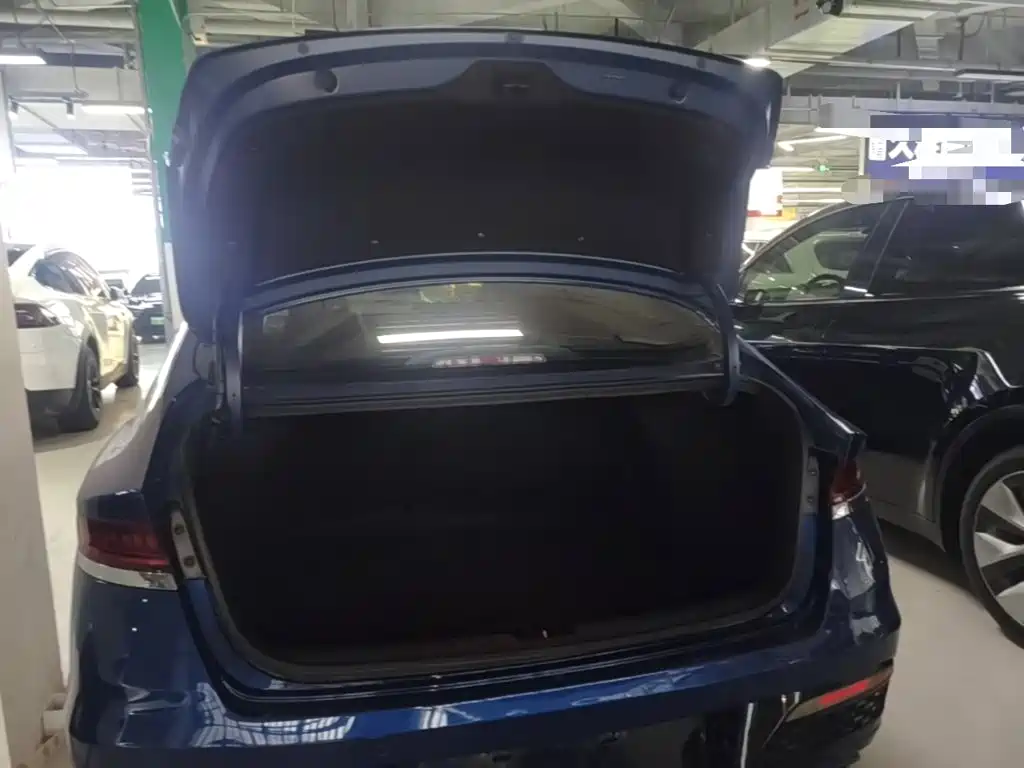Hyundai Fista 2018 — фото 19