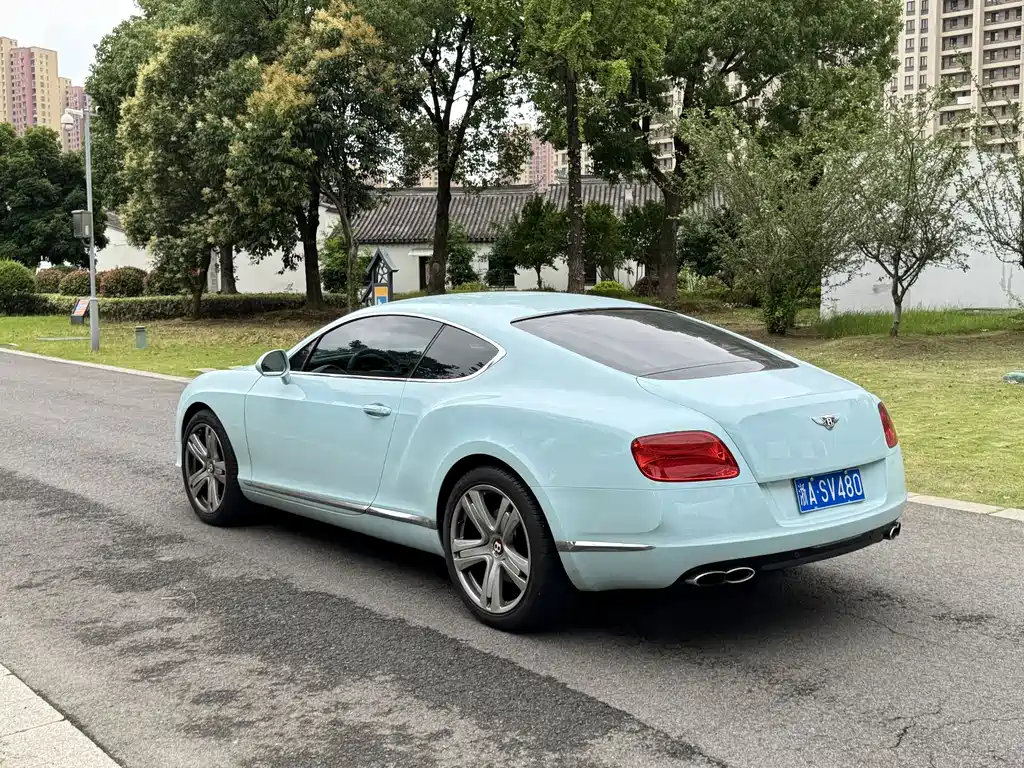 Bentley Continental 2013 — фото 4
