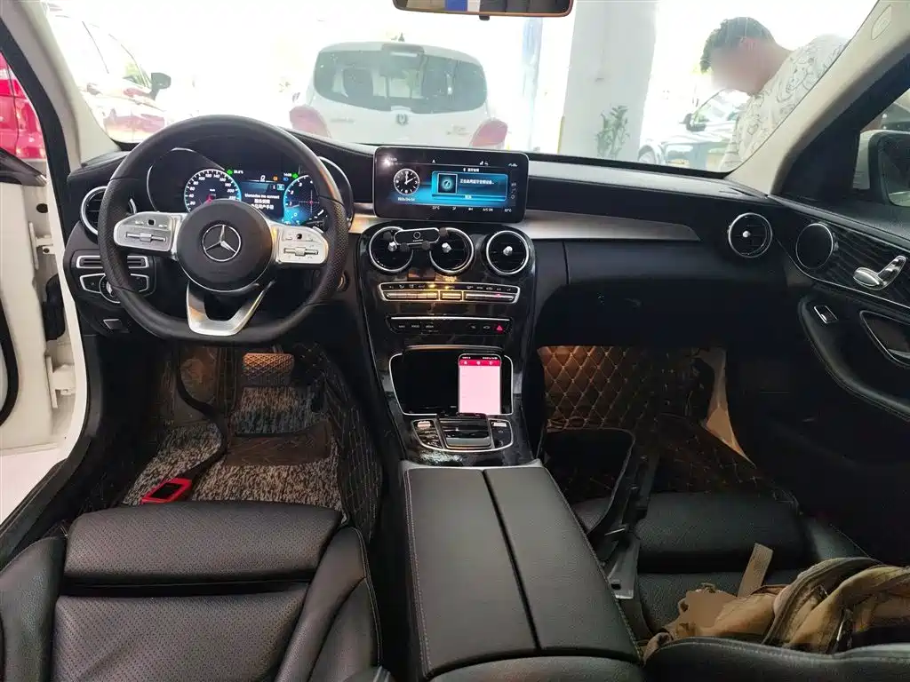 Mercedes-Benz C-Class 2020 — фото 10