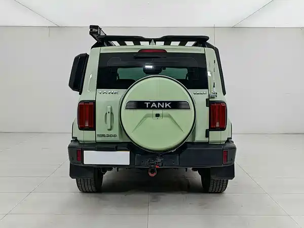 Tank 300 2022