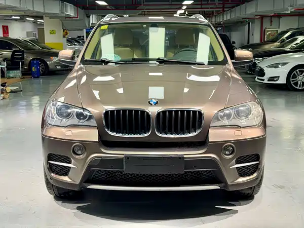BMW X5 2011