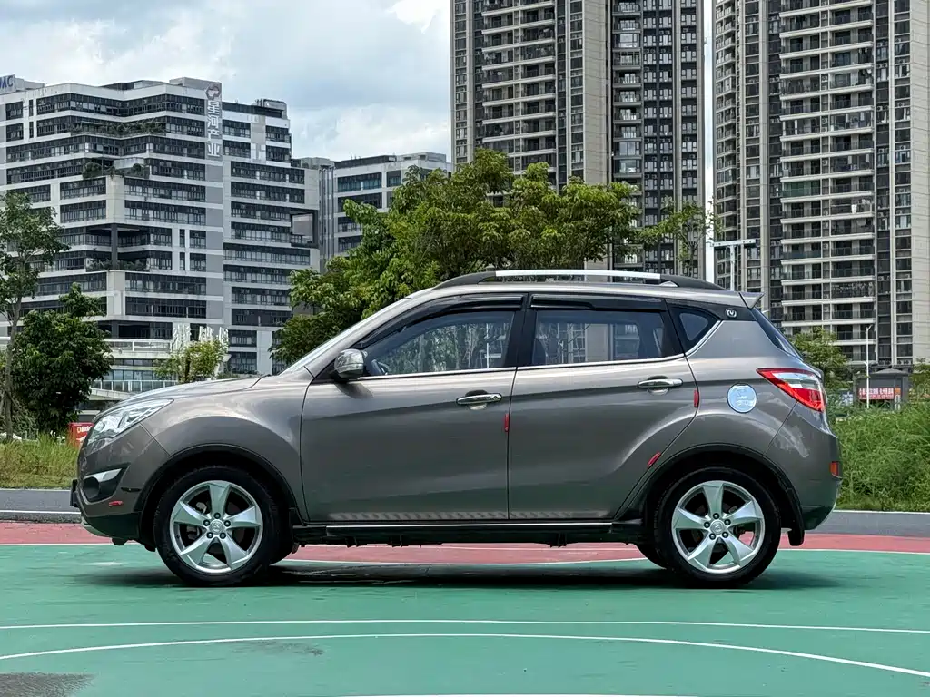 Changan CS35 2016