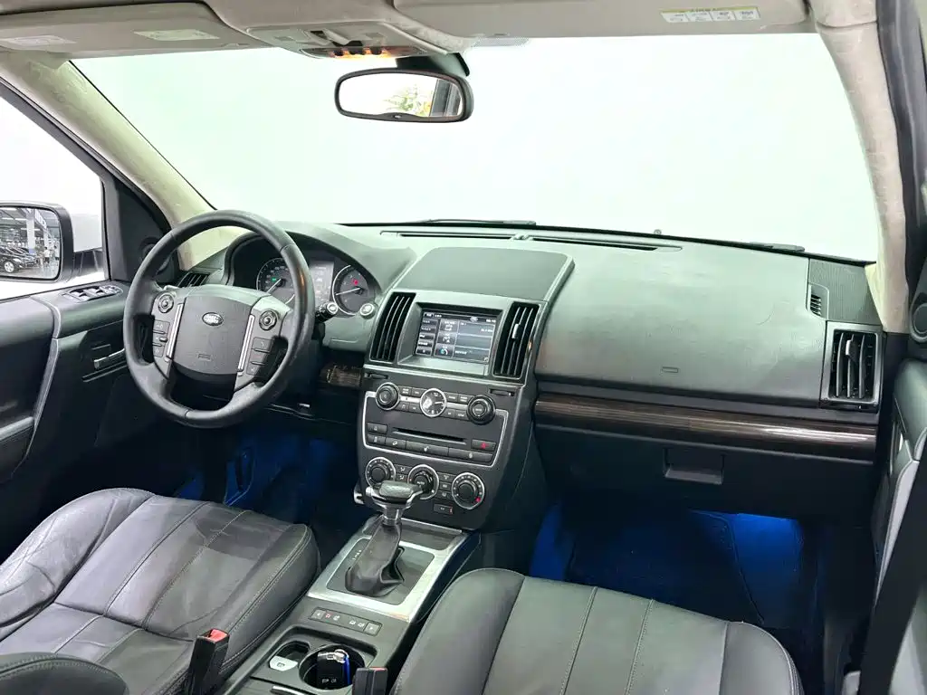 Land Rover Freelander 2 2013 — фото 13