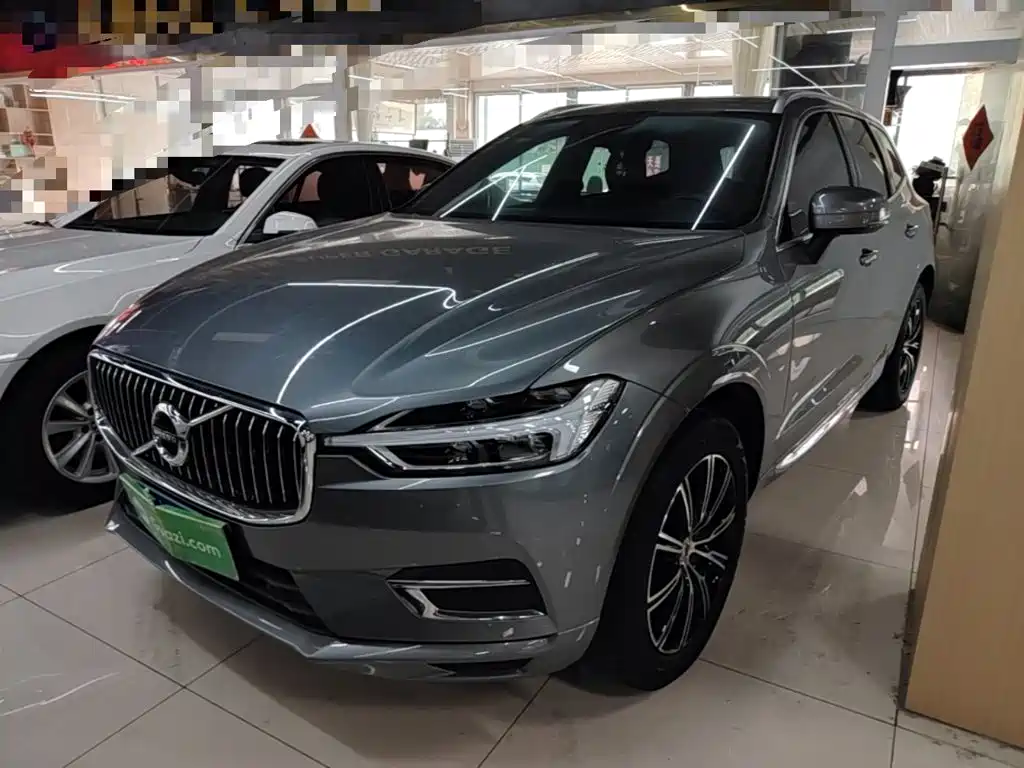 Volvo XC60 2020 — фото 2