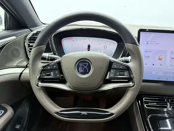 BYD Han 2024