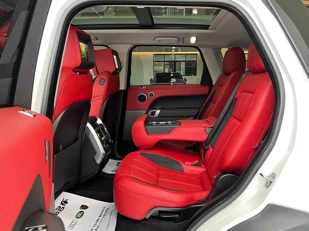 Land Rover Range Rover Sport 2020 — фото 9