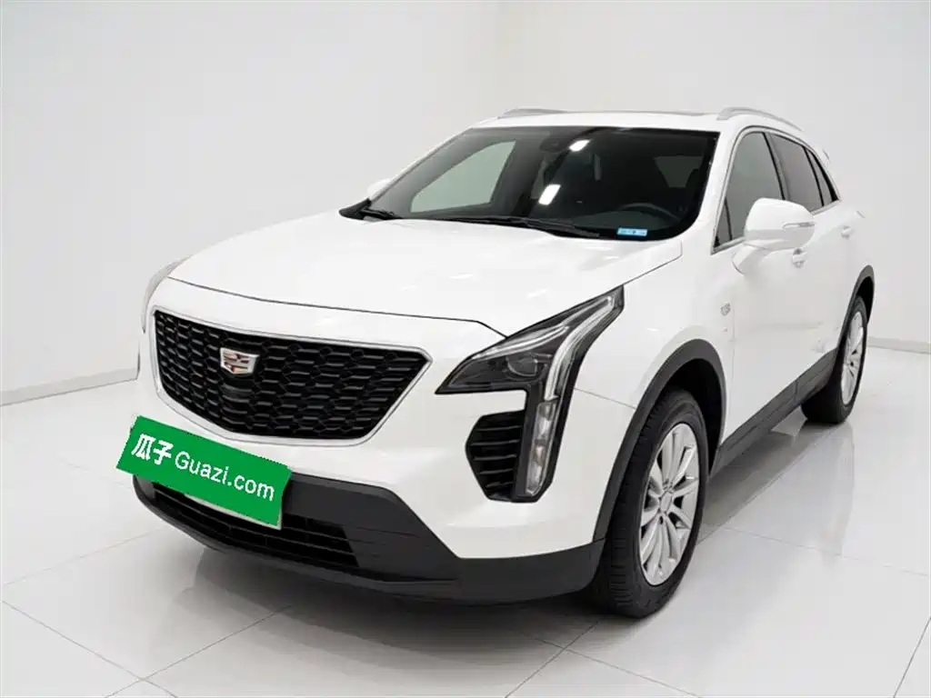 Cadillac XT4 2019 — фото 1