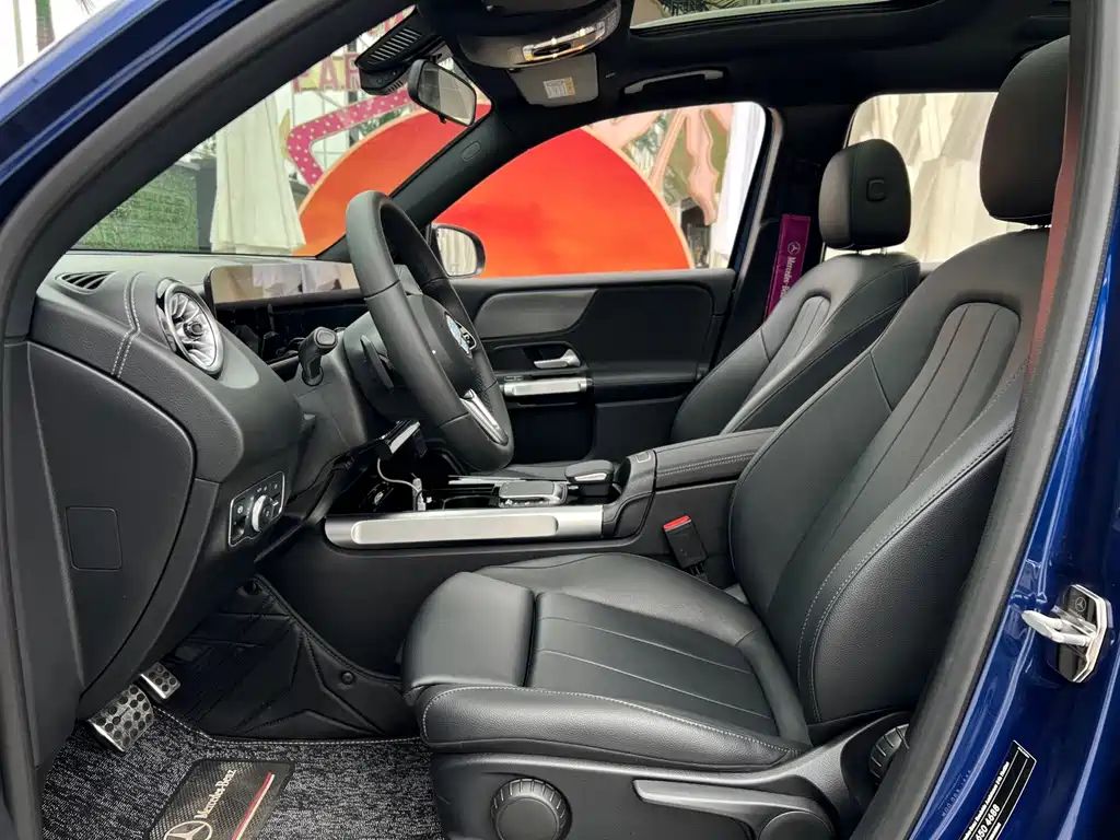 Mercedes-Benz GLB 2023 — фото 10