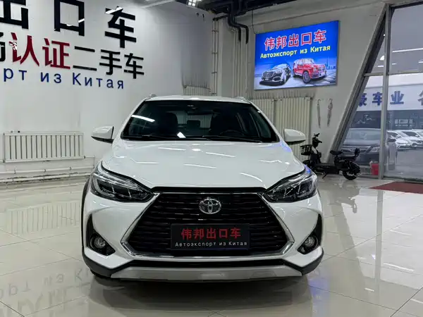 Toyota Yaris L 2023