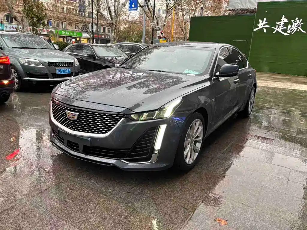 Cadillac CT5 2021 — фото 1