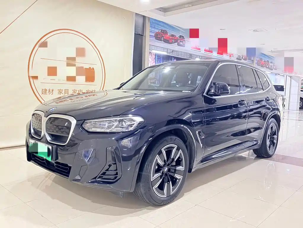 BMW iX3 2023 — фото 1