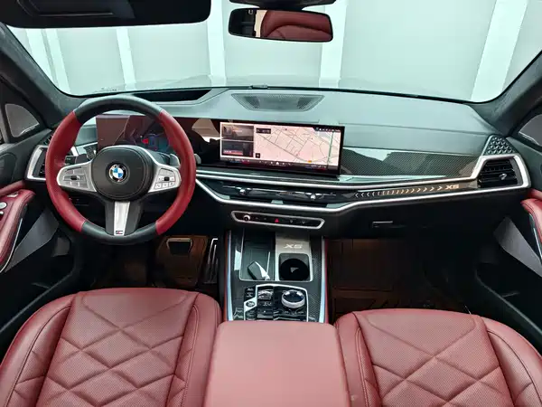 BMW X5 2024