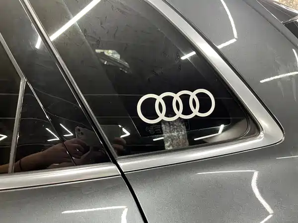 Audi Q5L 2023