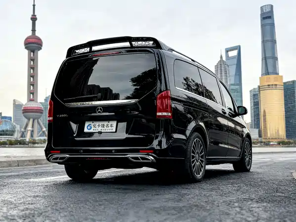 Mercedes-Benz V-Class 2023