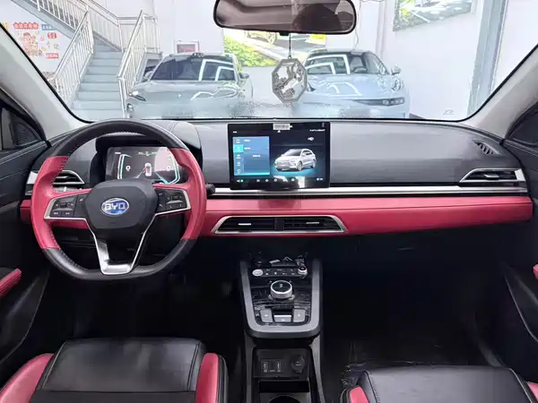 BYD e2 2022