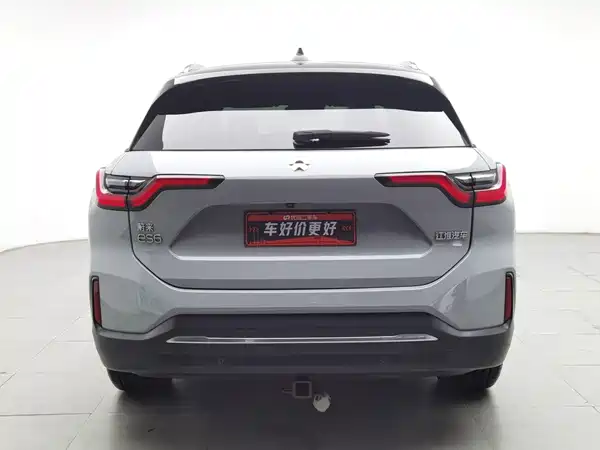 NIO ES6 2021