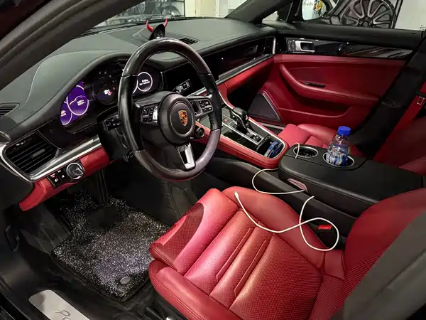 Porsche Panamera 2019