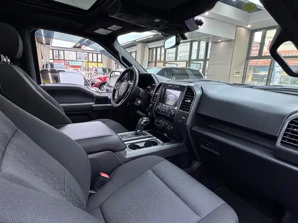 Ford F-150 Raptor 2019