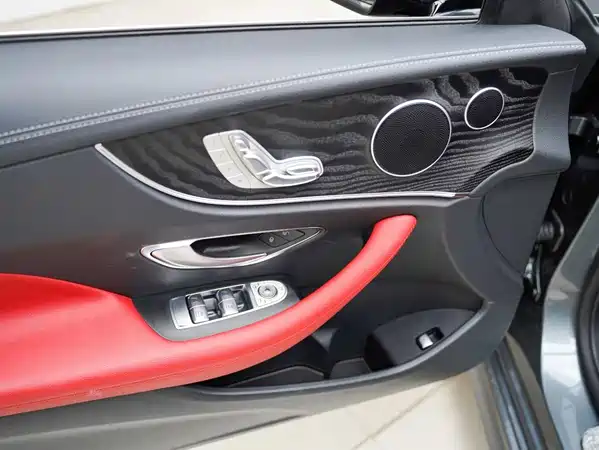 Mercedes-Benz E-Class 2023