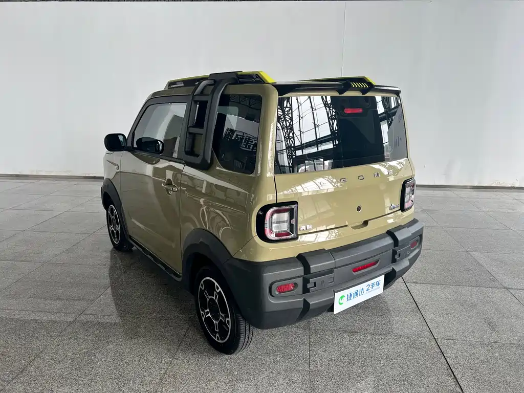 Geely Galaxy Panda 2023