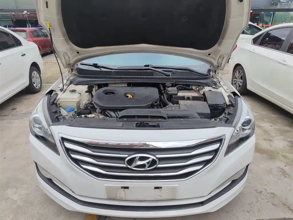 Hyundai Mistra 2015 — фото 20