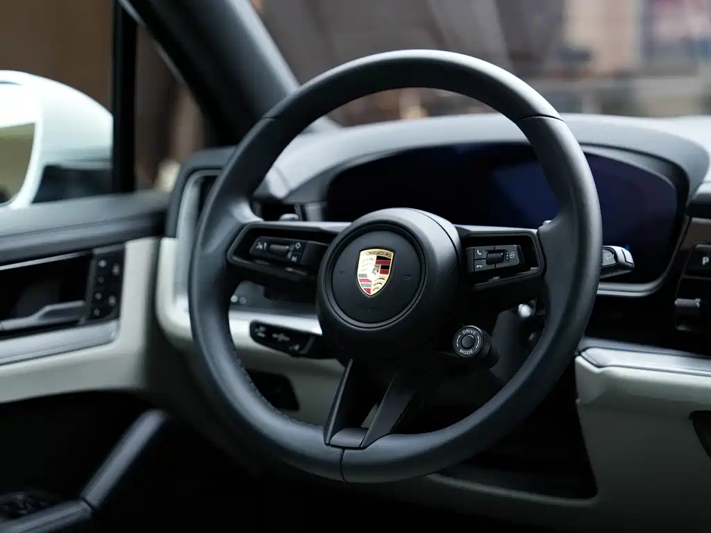 Porsche Cayenne 2026 — фото 16
