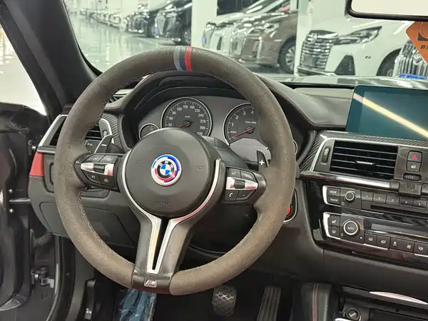 BMW M4 2018