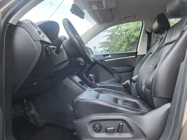 Volkswagen Tiguan 2014