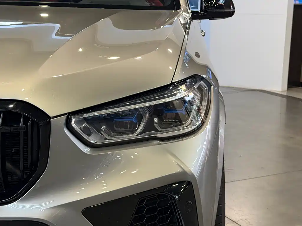 BMW X5 M 2022 — фото 3