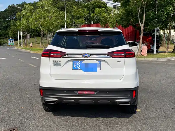 Geely Boyue 2019