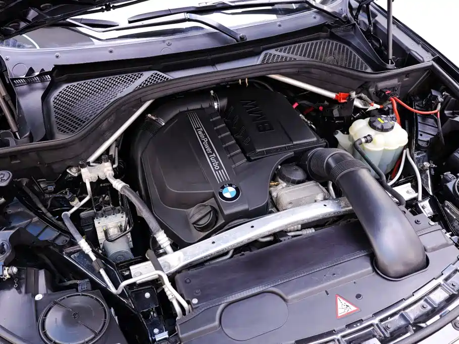 BMW X5 2015 — фото 32