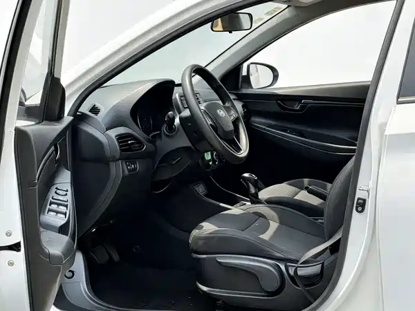 Hyundai Yuedong 2018