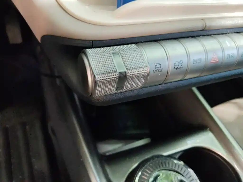 BYD Dolphin 2023 — фото 10