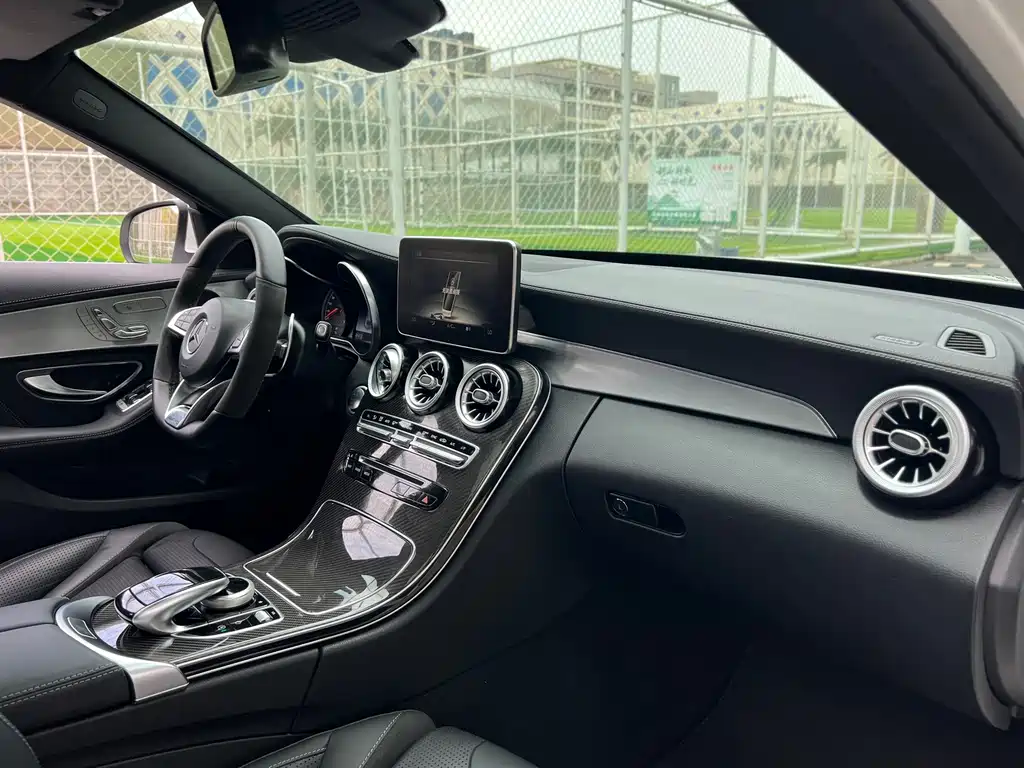 Mercedes-Benz C-Class AMG 2019 — фото 11