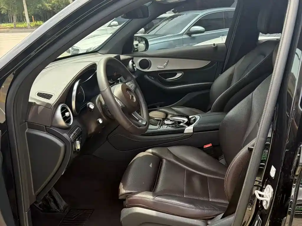 Mercedes-Benz GLC 2019