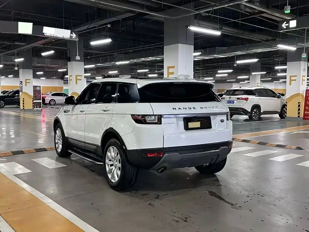 Land Rover Range Rover Evoque 2018 — фото 7