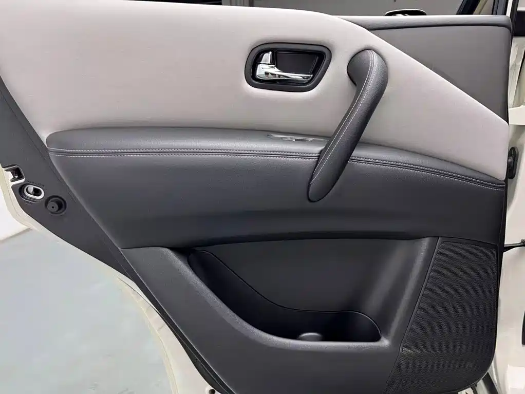 Nissan Patrol 2018 — фото 15