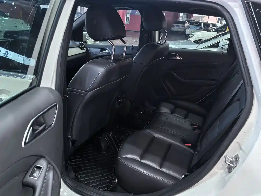 Mercedes-Benz B-Class 2015 — фото 8