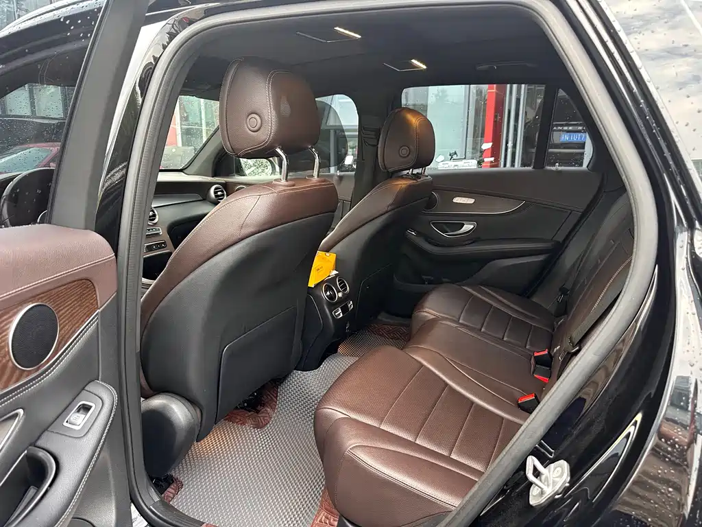 Mercedes-Benz GLC 2020
